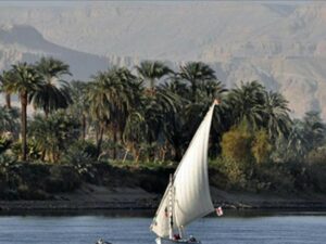 Felucca ride at Sunset in Luxor 8.27.49 AM.web 