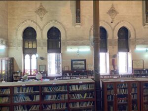 The museum's large reading room with arched windows in the Moorish style still contains hundreds of scientific works